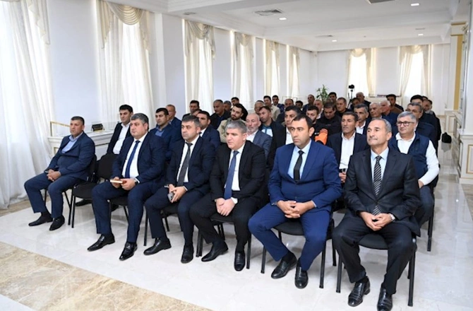 “Azərişiq” Salyanda sahibkarlarla görüş keçirib — FOTOLAR