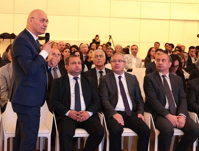 “e-Culture” rəqəmsal idarəetmə modeli ilə bağlı təqdimat keçirildi — FOTOLAR