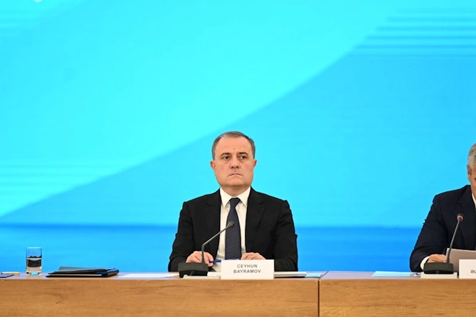 Məmurlar bir araya gəldi — Prezidentin tapşırıqları çatdırıldı (FOTOLAR)