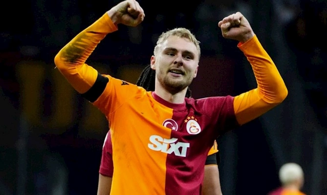 Qalatasarayda sürpriz qərar — Ulduz futbolçu komandadan ayrılacaq (FOTO) Qalatasarayda sürpriz qərar — Ulduz futbolçu komandadan ayrılacaq (FOTO)