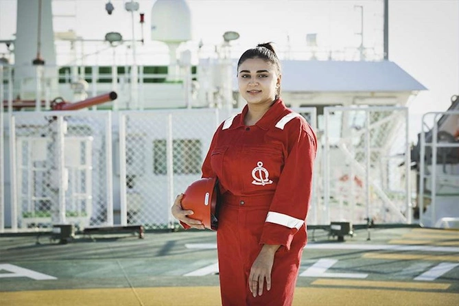 Dənizçi Nuranə Əkbərzadə: ”Bu peşəni seçmişəmsə, yolum dənizlərdən keçməlidir” — FOTOLAR