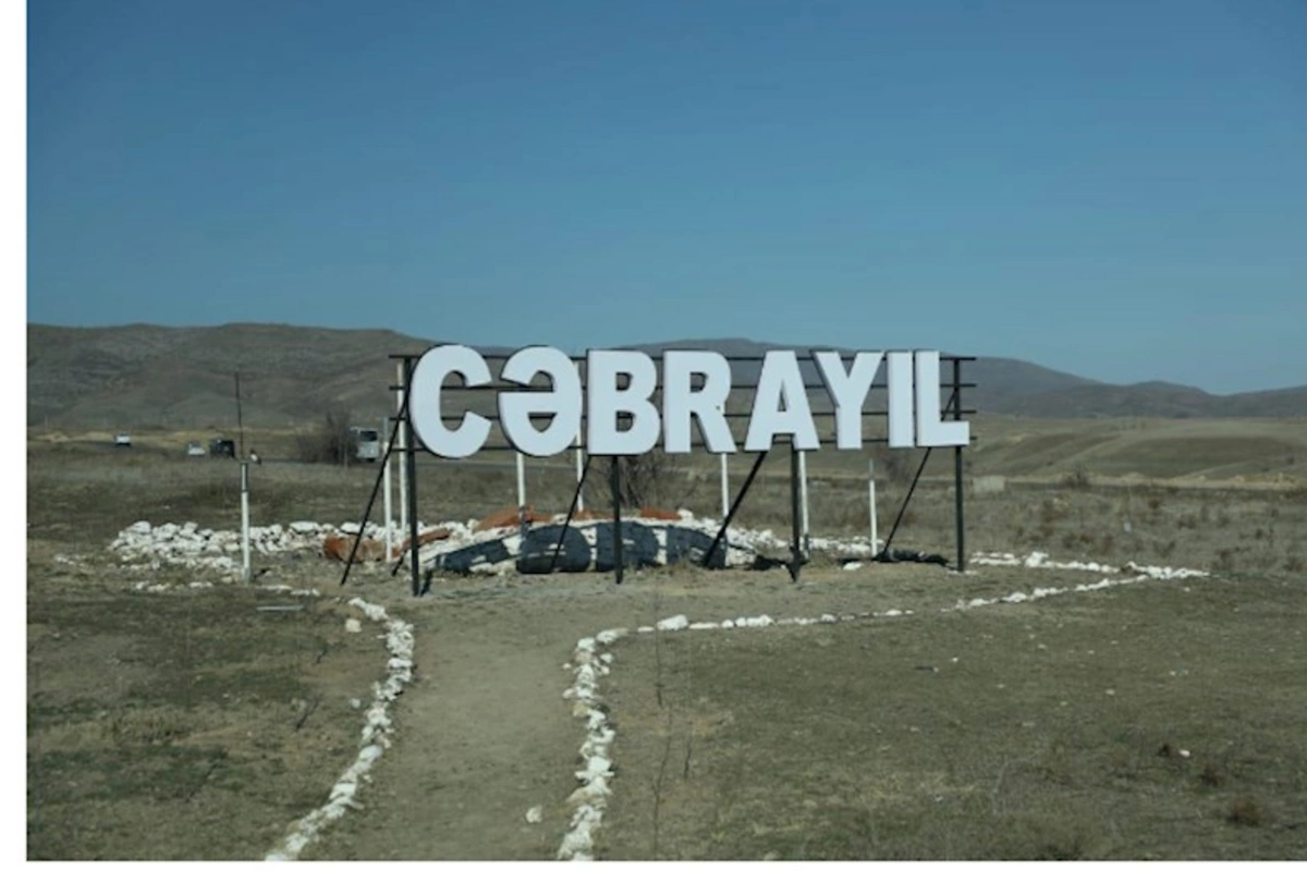 Cəbrayıllılar doğma yurdlarına qayıdırlar