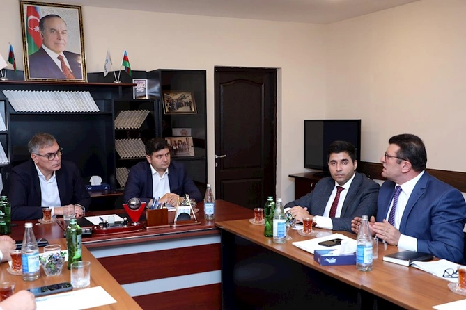 Sumqayıt şəhərində həyata keçirilən pilot layihələr və görüləcək işlər yerində müzakirə edildi — FOTOLAR Sumqayıt şəhərində həyata keçirilən pilot layihələr və görüləcək işlər yerində müzakirə edildi — FOTOLAR