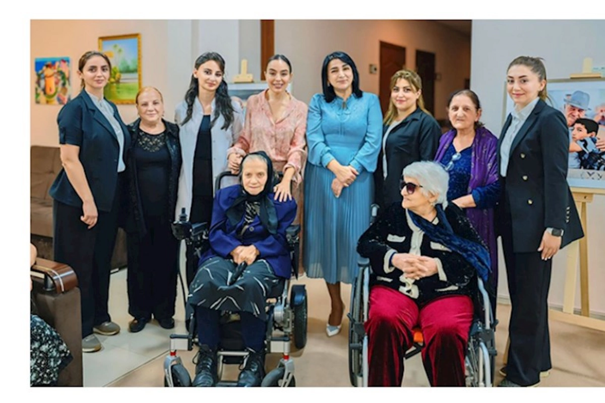 Leyla Əliyeva Qocalar evində — FOTOLAR
