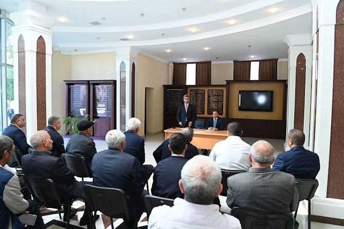 “Azərişiq” ASC Tovuzda sahibkarlarla görüş keçirib — FOTOLAR “Azərişiq” ASC Tovuzda sahibkarlarla görüş keçirib — FOTOLAR