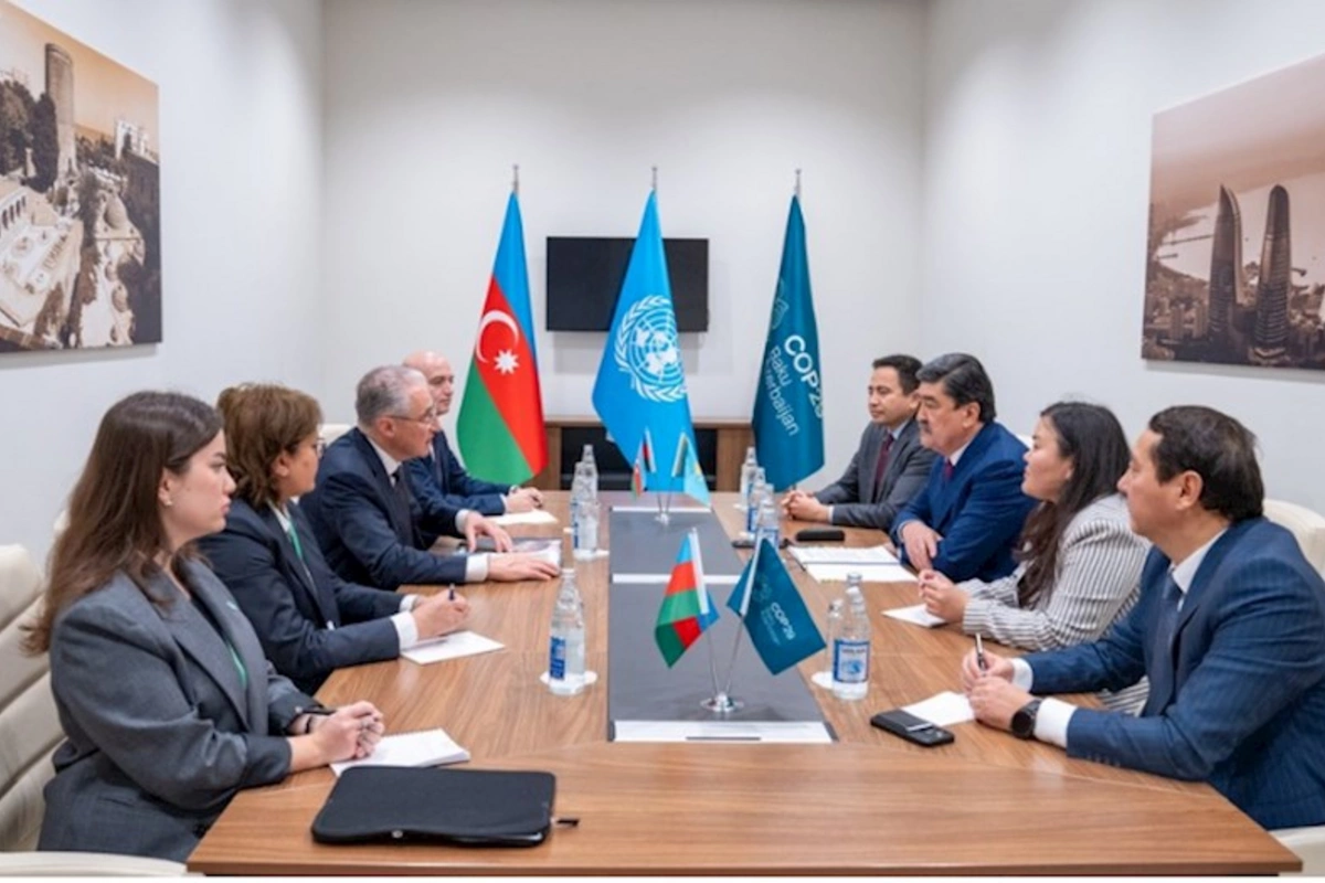 Muxtar Babayev Qazaxıstanın ekologiya naziri ilə Mərkəzi Asiyada iqlim dəyişikliyi ilə mübarizəni müzakirə edib