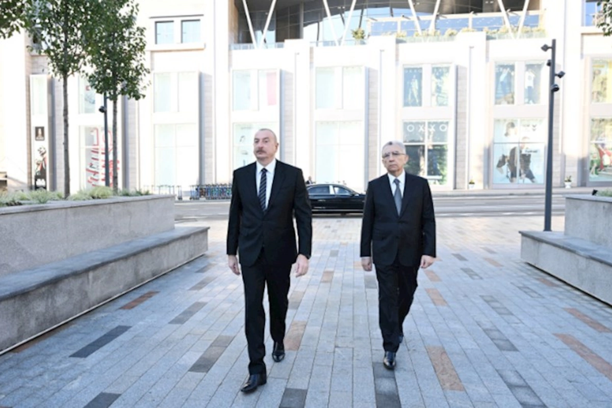 Prezident vağzalda və 28 Mayda aparılan abadlıq işləri ilə tanış oldu — FOTOLAR (YENİLƏNİB)