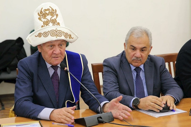 Bişkekdə Zəfər Gününə həsr edilmiş tədbir keçirildi — FOTOLAR Bişkekdə Zəfər Gününə həsr edilmiş tədbir keçirildi — FOTOLAR
