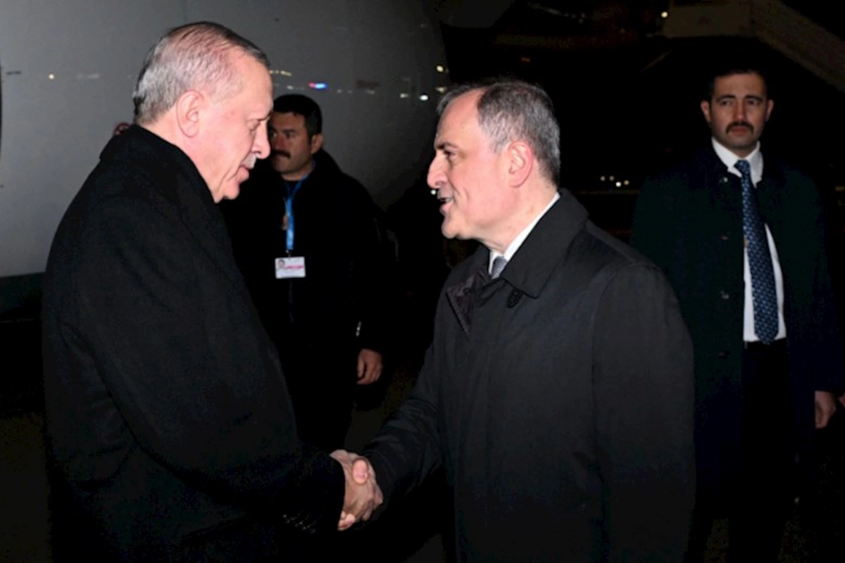 Ərdoğan Bakıdadır — FOTO