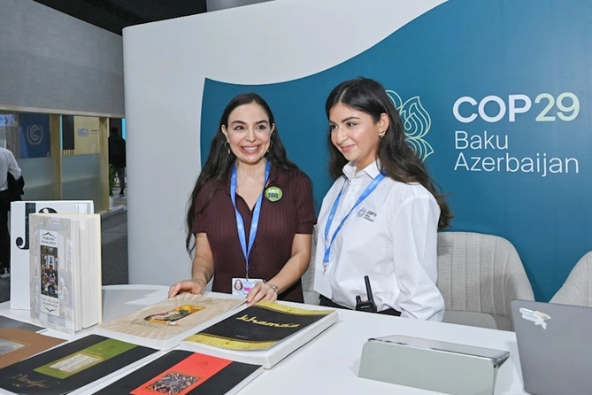 Leyla Əliyeva və Anar Ələkbərov COP29 məkanındakı Azərbaycan pavilyonunu ziyarət ediblər — FOTOLAR