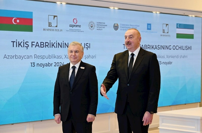 Prezidentlər videobağlantı vasitəsi ilə Xankəndidə tikiş fabrikinin açılışında iştirak etdilər — FOTOLAR (YENİLƏNİB) Prezidentlər videobağlantı vasitəsi ilə Xankəndidə tikiş fabrikinin açılışında iştirak etdilər — FOTOLAR (YENİLƏNİB)