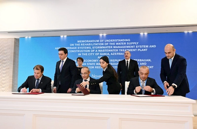 Dövlət başçısı Avropa Yenidənqurma və İnkişaf Bankının prezidenti ilə görüşüb — FOTOLAR Dövlət başçısı Avropa Yenidənqurma və İnkişaf Bankının prezidenti ilə görüşüb — FOTOLAR