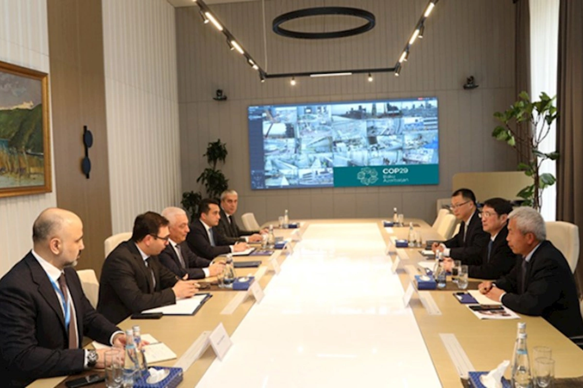“AzərEnerji” və “Dongfang” şirkəti müzakirələr apardı