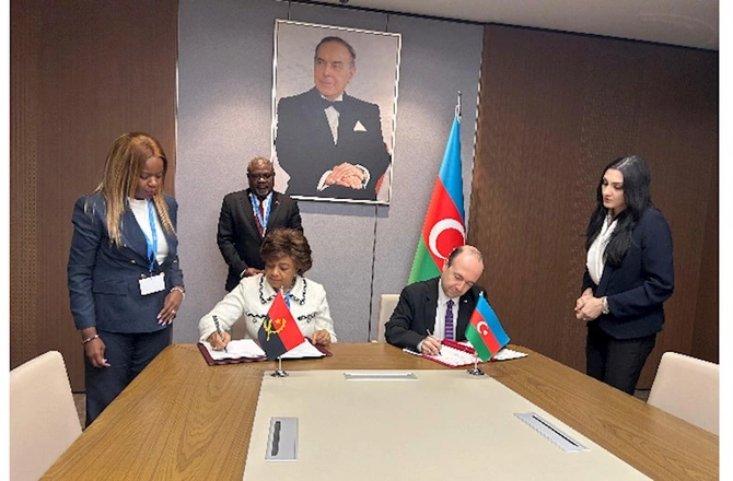 Azərbaycan və Anqola XİN-ləri arasında Anlaşma Memorandumu imzalandı — FOTOLAR Azərbaycan və Anqola XİN-ləri arasında Anlaşma Memorandumu imzalandı — FOTOLAR