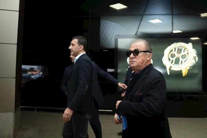 Fatih Terim Azərbaycana gəldi — FOTO