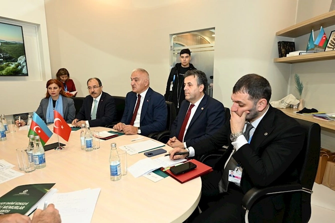 Adil Kərimli Türkiyənin mədəniyyət və turizm naziri ilə görüşdü — FOTOLAR Adil Kərimli Türkiyənin mədəniyyət və turizm naziri ilə görüşdü — FOTOLAR