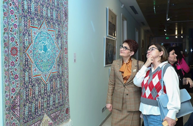 Milli Xalça Muzeyində “İqlimlər və ilmələr beynəlxalq sərgisi açılıb — FOTOLAR