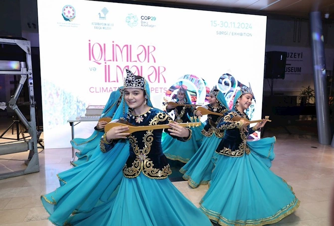 Milli Xalça Muzeyində “İqlimlər və ilmələr beynəlxalq sərgisi açılıb — FOTOLAR
