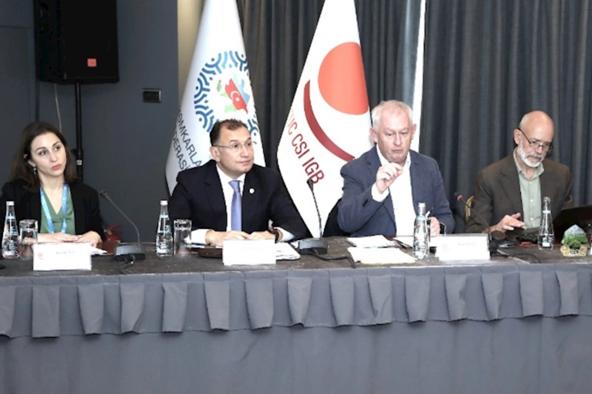COP29 çərçivəsində “Həmkarlar ittifaqları üçün strateji gün” mövzusunda tədbir keçirilib — FOTOLAR
