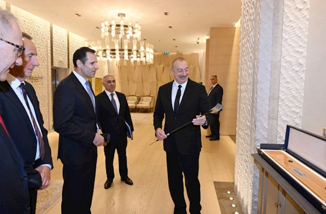 İlham Əliyev Beynəlxalq Kanoe, Avarçəkmə və Draqon Qayıqları federasiyalarının prezidentləri ilə görüşüb — FOTOLAR (YENİLƏNİB)