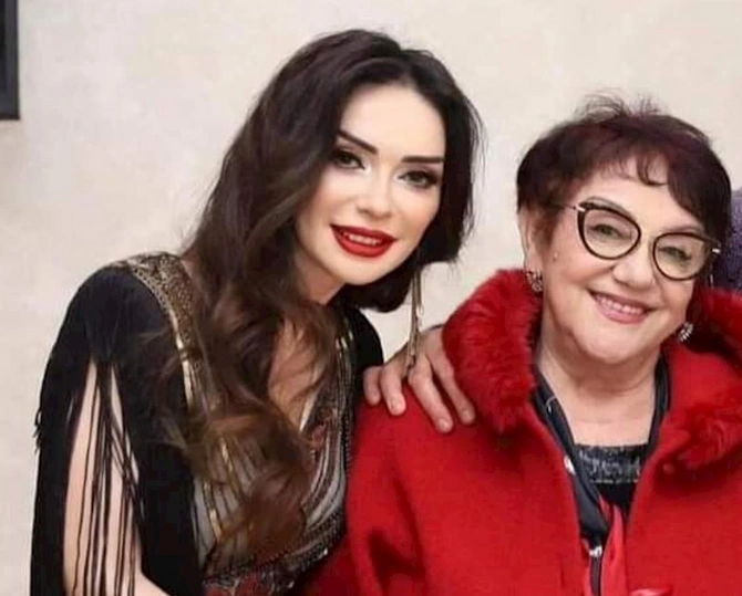 Əməkdar artistə ağır itki — FOTO Əməkdar artistə ağır itki — FOTO