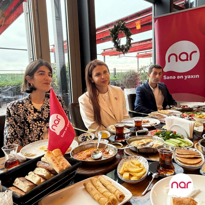 “Nar”ın dəstəyi ilə keçirilən ekologiya təlimi beynəlxalq ekspertlə görüşlə yekunlaşdı — FOTOLAR