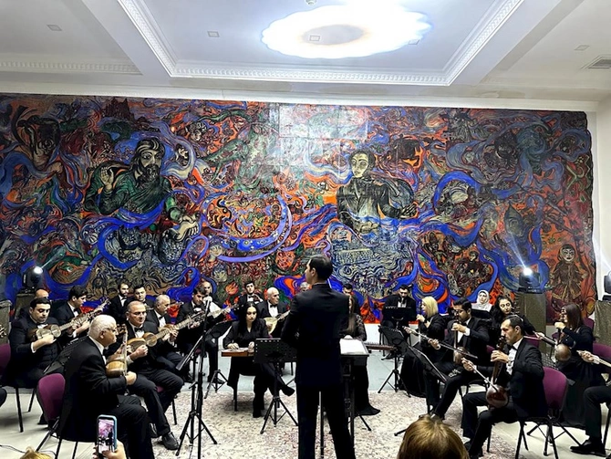 Gəncə Dövlət Filarmoniyasında COP29-a həsr olunan sərgi keçirildi — FOTOLAR Gəncə Dövlət Filarmoniyasında COP29-a həsr olunan sərgi keçirildi — FOTOLAR