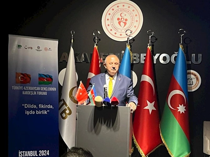 İstanbulda “Türkiyə-Azərbaycan Gənclərinin Qardaşlıq Forumu” keçirilib — FOTOLAR/VİDEO