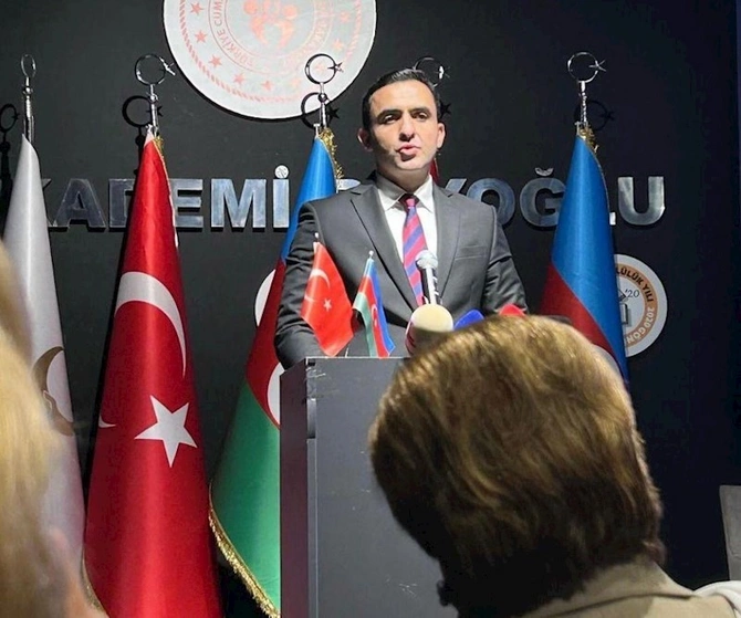 İstanbulda “Türkiyə-Azərbaycan Gənclərinin Qardaşlıq Forumu” keçirilib — FOTOLAR/VİDEO