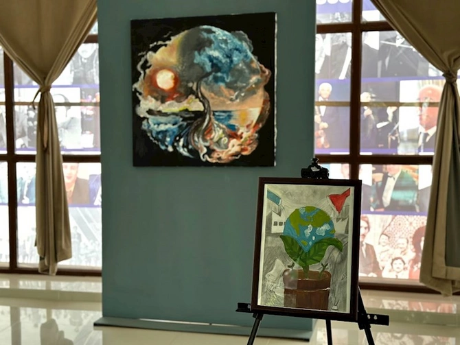 Gəncə Dövlət Filarmoniyasında COP29-a həsr olunan sərgi keçirildi — FOTOLAR Gəncə Dövlət Filarmoniyasında COP29-a həsr olunan sərgi keçirildi — FOTOLAR