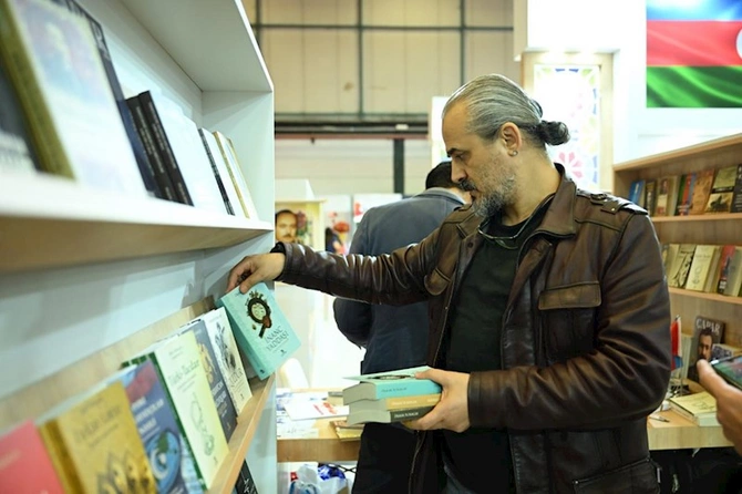 Azərbaycanın ilk dəfə fəxri qonaq ölkə olduğu 41-ci İstanbul Beynəlxalq Kitab Sərgisinin açılışı keçirilib — FOTOLAR