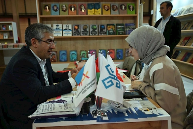Azərbaycanın ilk dəfə fəxri qonaq ölkə olduğu 41-ci İstanbul Beynəlxalq Kitab Sərgisinin açılışı keçirilib — FOTOLAR