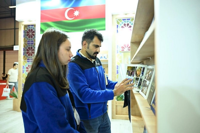 Azərbaycanın ilk dəfə fəxri qonaq ölkə olduğu 41-ci İstanbul Beynəlxalq Kitab Sərgisinin açılışı keçirilib — FOTOLAR