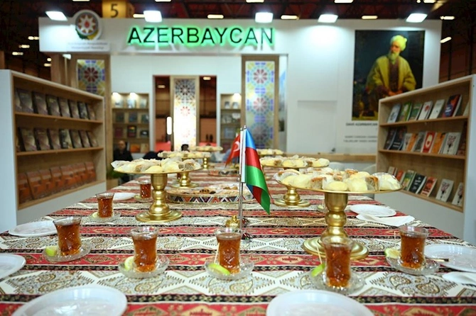 Azərbaycanın ilk dəfə fəxri qonaq ölkə olduğu 41-ci İstanbul Beynəlxalq Kitab Sərgisinin açılışı keçirilib — FOTOLAR
