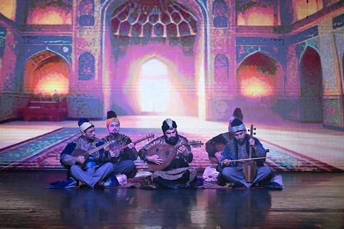 Heydər Əliyev Sarayında “Nəsimi” operasının premyerası keçirildi — FOTOLAR