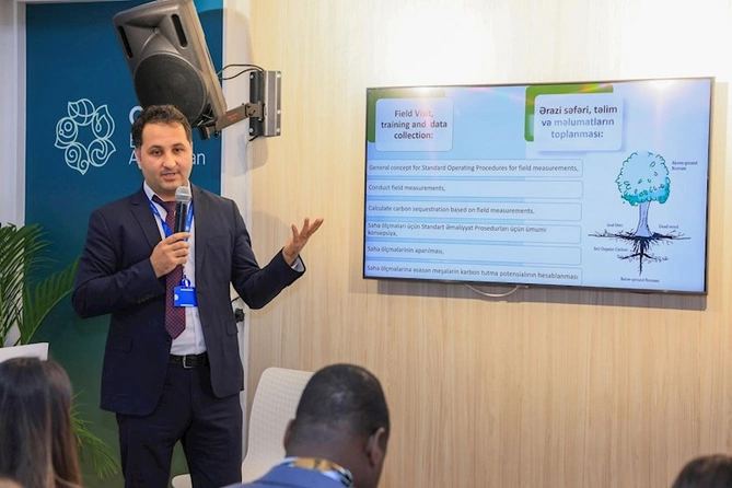 COP29 Yaşıl Zonada “Tuqay meşələrinin karbontutma potensialının qiymətləndirilməsi” mövzusunda təqdimat keçirilib — FOTOLAR COP29 Yaşıl Zonada “Tuqay meşələrinin karbontutma potensialının qiymətləndirilməsi” mövzusunda təqdimat keçirilib — FOTOLAR