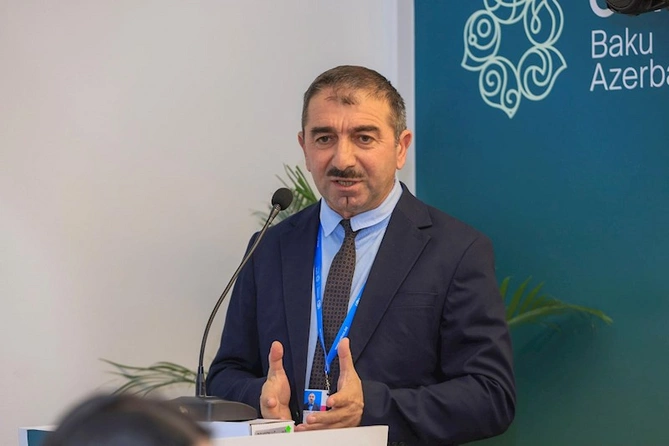 COP29 Yaşıl Zonada “Tuqay meşələrinin karbontutma potensialının qiymətləndirilməsi” mövzusunda təqdimat keçirilib — FOTOLAR COP29 Yaşıl Zonada “Tuqay meşələrinin karbontutma potensialının qiymətləndirilməsi” mövzusunda təqdimat keçirilib — FOTOLAR