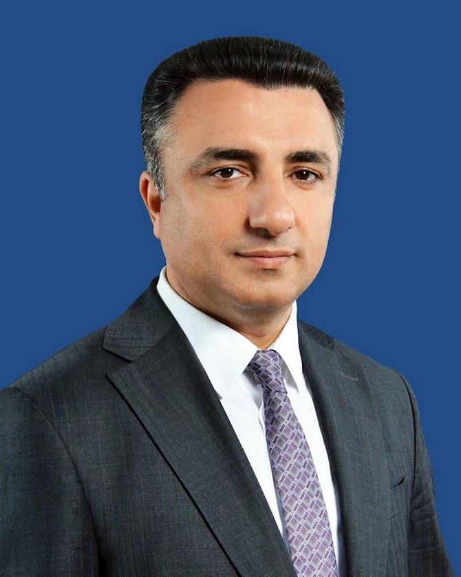 Milli Məclisdə yeni təyinatlar — FOTOLAR Milli Məclisdə yeni təyinatlar — FOTOLAR