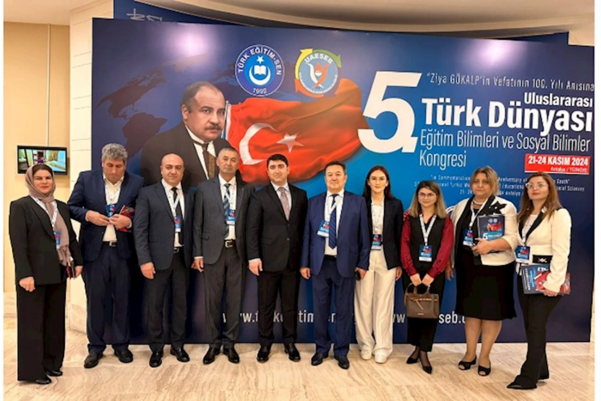 ATİAHİ nümayəndə heyəti Türkiyədə V Beynəlxalq Türk Dünyası Təhsil və Sosial Elmlər Konfransında iştirak edib — FOTOLAR