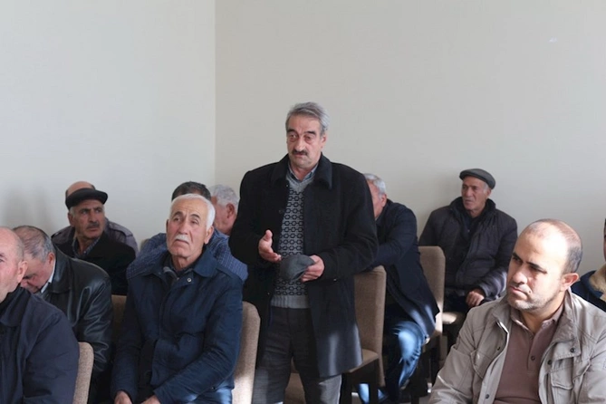 Millət vəkili Vüqar Rəhimzadə Culfada seçiciləri ilə görüşüb — FOTOLAR