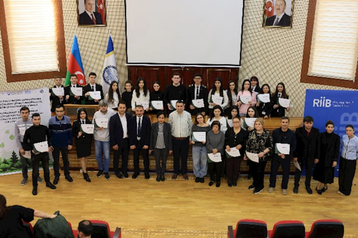 “Tuqay meşələrinin karbontutma potensialının qiymətləndirilməsi, meşə ekosisteminin bərpası” layihəsi çərçivəsində təlim təşkil olunub — FOTOLAR