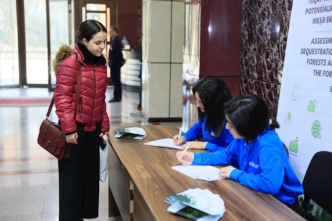 “Tuqay meşələrinin karbontutma potensialının qiymətləndirilməsi, meşə ekosisteminin bərpası” layihəsi çərçivəsində təlim təşkil olunub — FOTOLAR