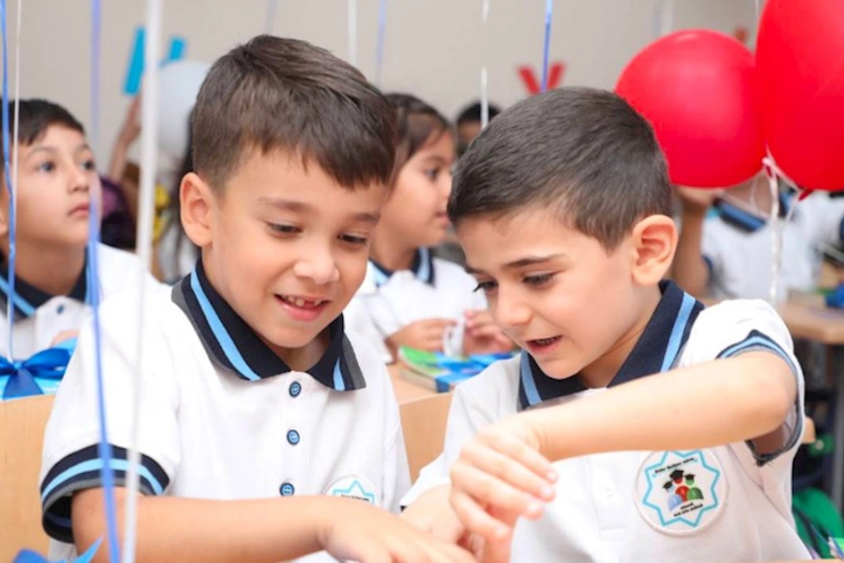 1-ci siniflərin yerdəyişmə prosesinə başlanılır