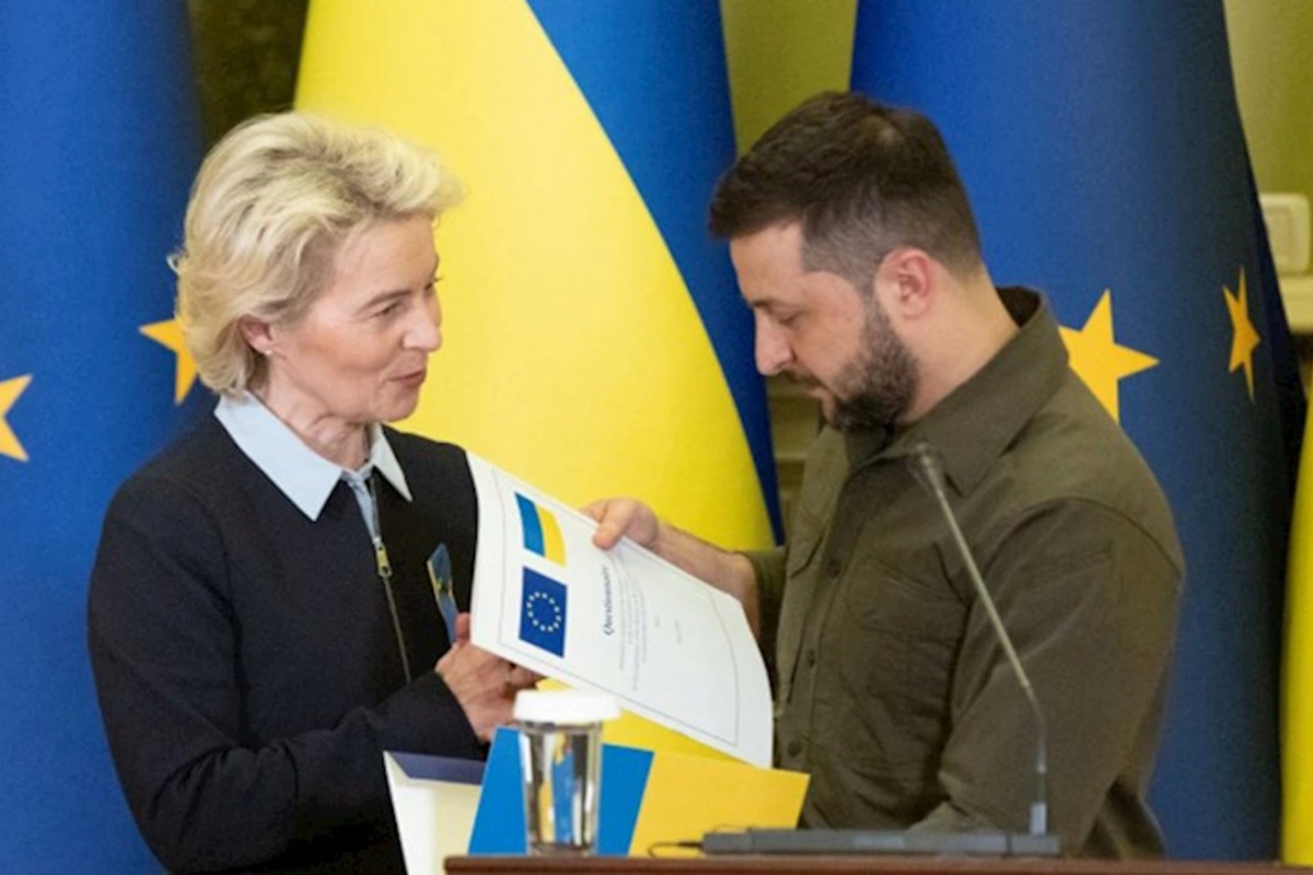Zelenski: “Ukrayna beş il ərzində Aİ-yə üzv olacaq”