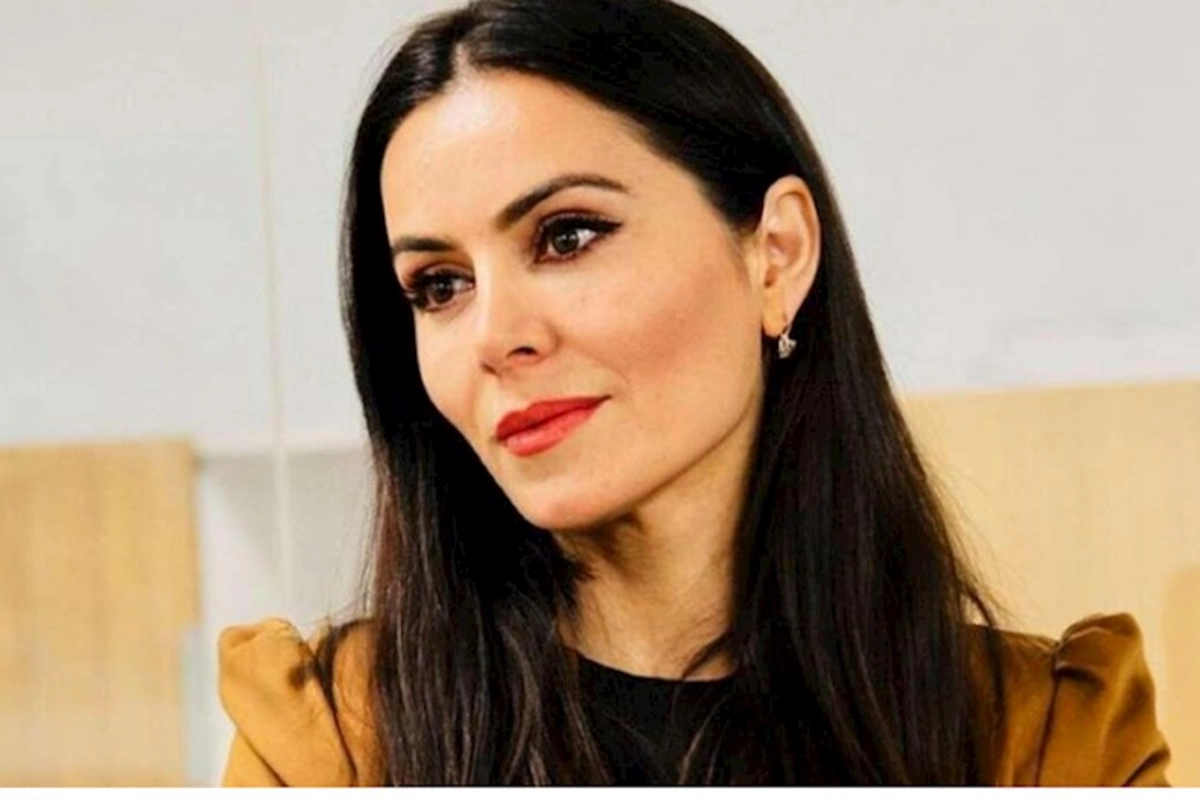 Qənirə Ataşova: “Məni ələ verməyin”