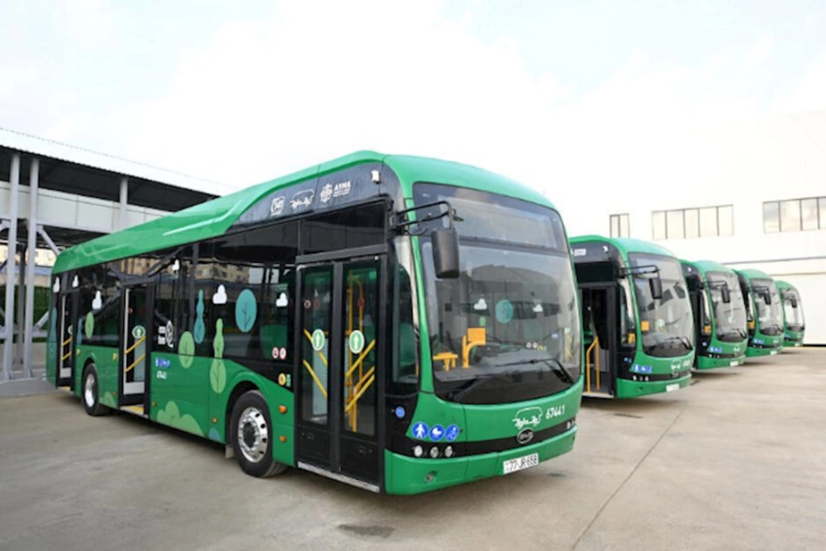 Yeni elektrik avtobuslar Bakı küçələrində — VİDEO