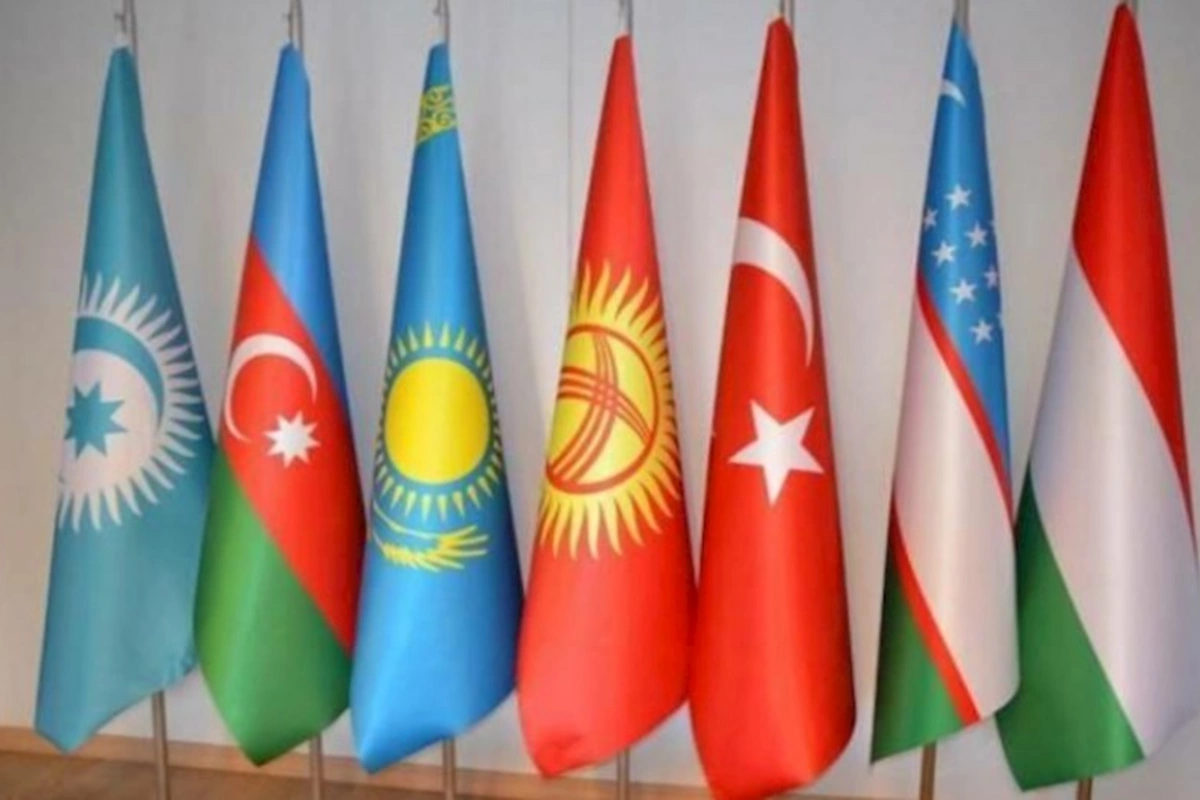 15 dekabr ilk dəfə Ümumdünya Türk Dilləri Günü kimi qeyd olunur
