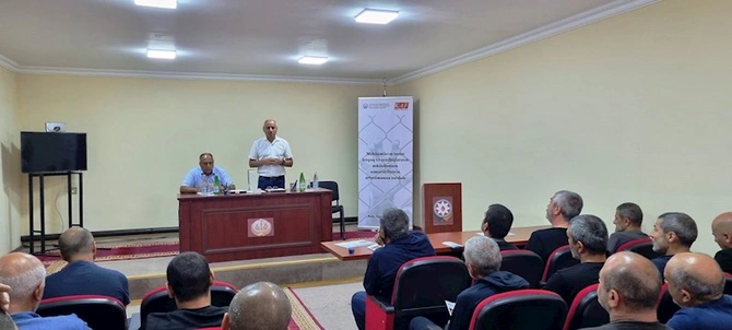 “Konstitusiya” Araşdırmalar Fondunda məhkumlara hüquqi yardım göstərilib — FOTOLAR