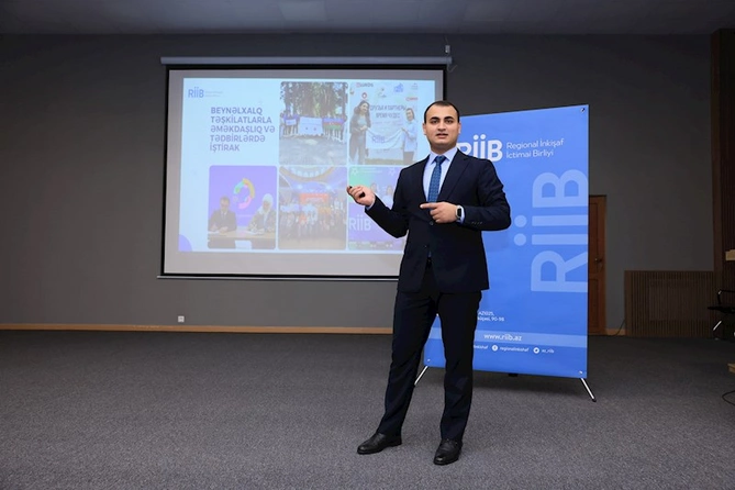 “Regional İnkişaf” İctimai Birliyi Xankəndidə gənclərlə görüş keçirib — FOTOLAR “Regional İnkişaf” İctimai Birliyi Xankəndidə gənclərlə görüş keçirib — FOTOLAR