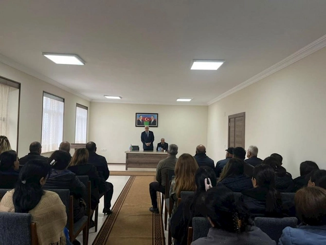 Milli Məclisin deputatı Vüqar Rəhimzadənin seçiciləri ilə növbəti görüşü olub — FOTOLAR